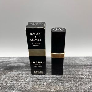 Chanel Rouge A Levres Crème Lipstick Passion Rouge Red Passion No 5